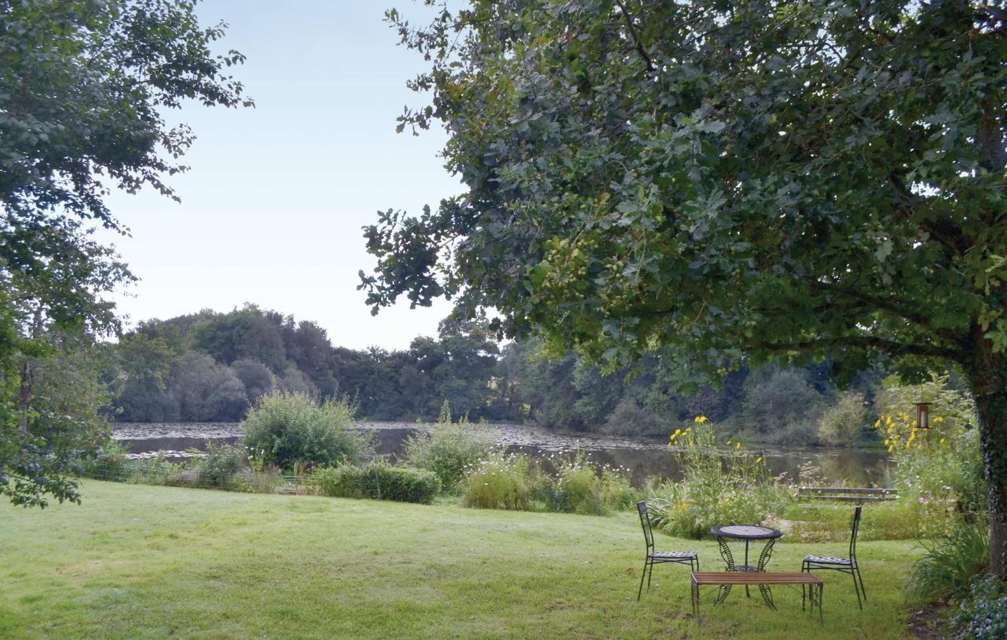 La Grande Chaise Bonnemain Ruang foto